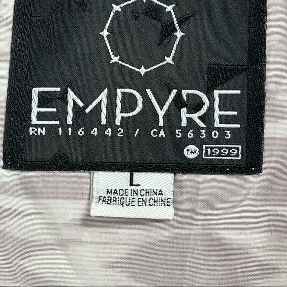 Empyre from Zumiez size large maroon & white Aztec design wind jacket with hood - Picture 10 of 10